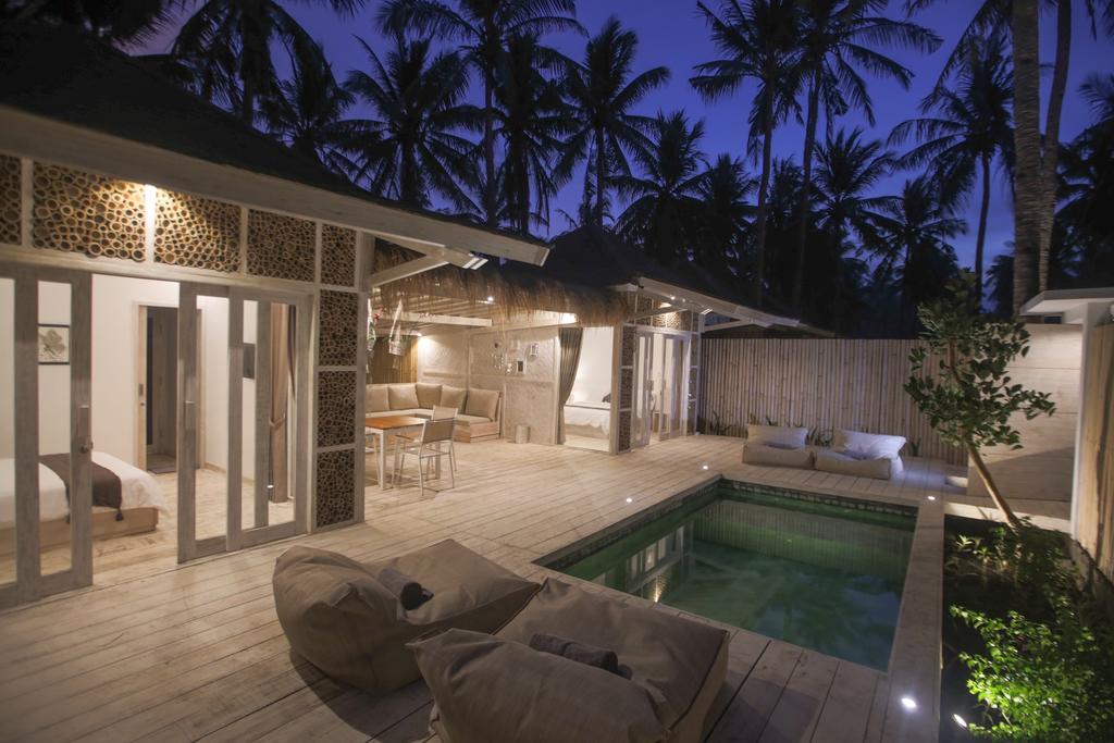 Villa Edenia - Luxe With Private Pools